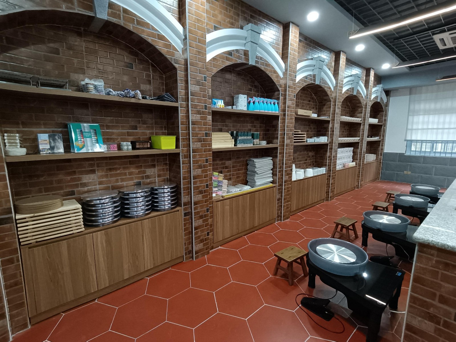 1674963941293186.jpg 1674963941293186.jpg