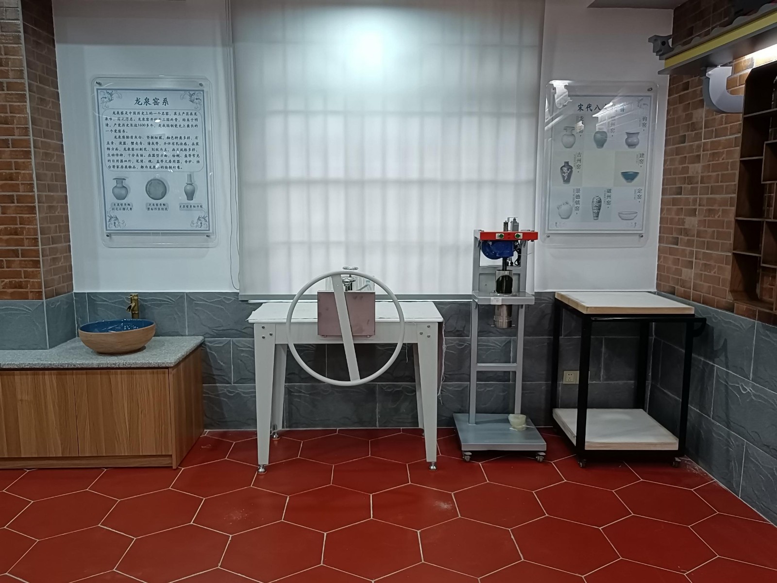 1674963942575729.jpg 1674963942575729.jpg