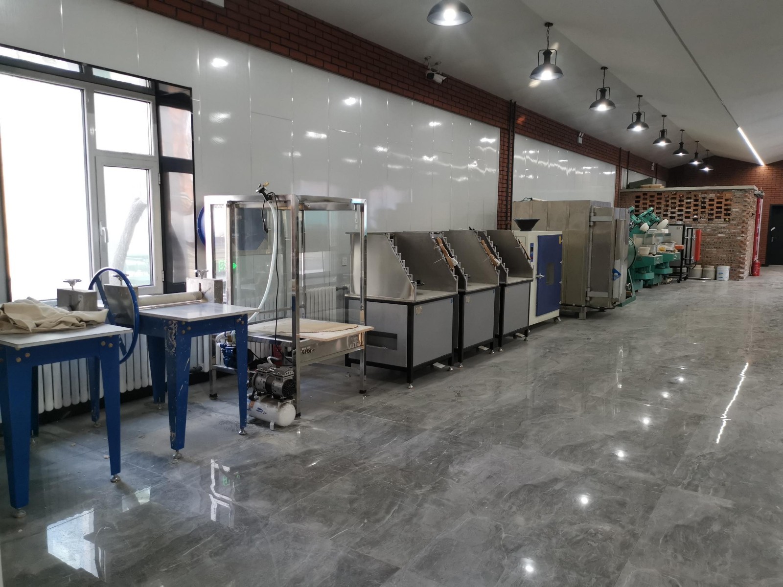 1677550904233935.jpg 1677550904233935.jpg