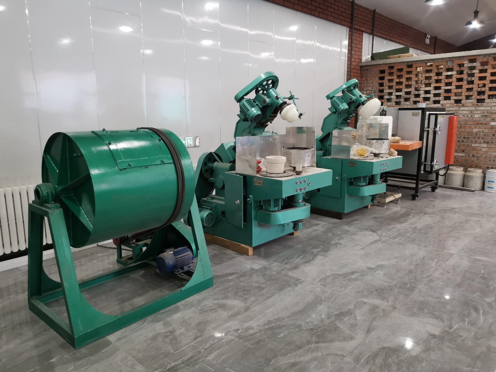 1677550904569202.jpg 1677550904569202.jpg